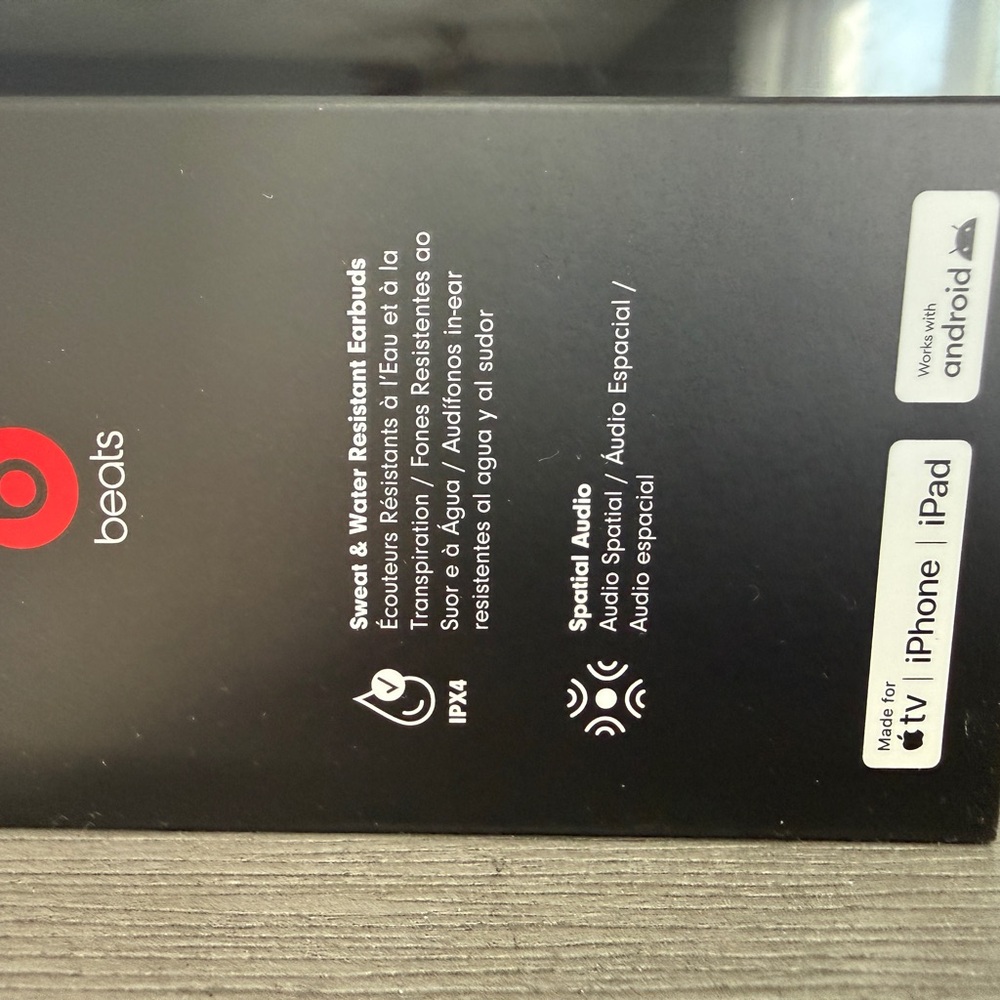 Beats Fit Pro Wireless Earbuds-Sage Gray - Picture 3 of 3